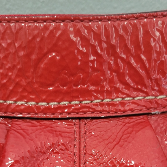 Coach Pleated Hobo/Crossbody (Patent) - Picture 8 of 12